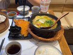 -馋三尺蟹粉小笼(人民广场店)