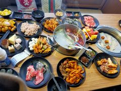 -千滋百味自助烤肉火锅(东门町店)