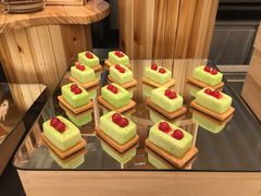 -圣丰索菲特·2 On 988 Café 自助餐厅