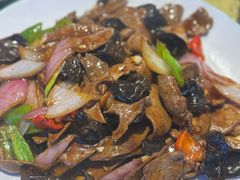 -鸿亨泰杂鱼馆(港馨家园店)