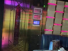 -温莎KTV(珠江路店)