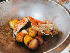-The Crab Pot Seattle