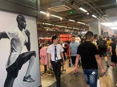-NIKE上海青浦优选体验店