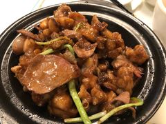 啫啫砂锅牛蛙-新大咀港式茶餐厅(宝山万达店)