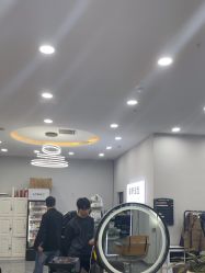 -藤野造型烫染·漂发