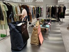 -Acne Studios(芮欧百货店)
