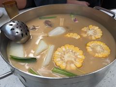 -肥仔文澳门猪骨煲(南京西路店)