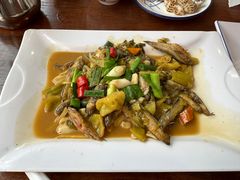 -谊荣海鲜大牌档(石湖店)