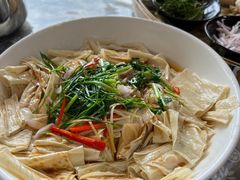 红葱头捞腐竹-大姑母农庄