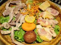 招牌凤凰投胎锅底-大隐·成都火锅Bistro(合生麒麟新天地店)