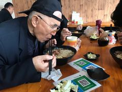 -花溪巷牛肉粉(泉城路店)