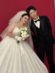 -雪中彩影婚纱摄影·微光艺术中心