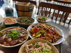 -谢老五跷脚牛肉·非遗传承店