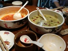 -渝是乎川渝小炒(新世界百货望京店)