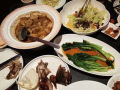 -鸽子侯·家宴·平价海鲜(市图书馆店)