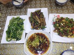 -芳芳餐厅(白沙路店)