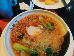 -筠咖啡西餐厅(上海国展宝龙丽筠酒店)