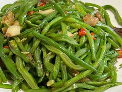 -东口码头·烧鸽子·鱼头泡饼·地方菜(金鹰悦城店)