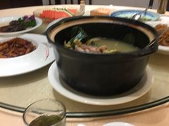 -石家饭店中市店