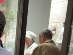 -阿婆油墩子(五里桥路188弄小区店)