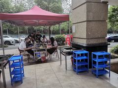 -贵州风味小馆(世茂茂悦里)