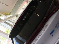 -弘仁宝佳比亚迪4S店(宝山旗舰店)