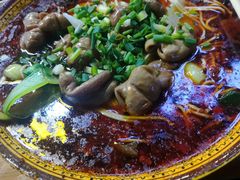 -胥佳烧鸡公牛肉面馆