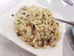 -双月饭店·20年老字号(新村店)