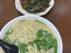 -三百碗宝应长鱼面(板仓街店)