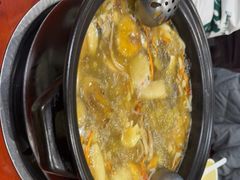 -菌之家·专业纯野生菌火锅·特色炒菌