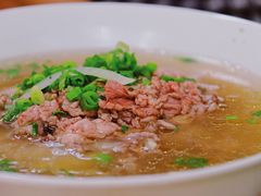 生牛肉pho-Pho Hoa Pasteur