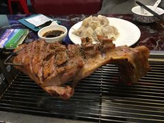 -索伦嘎·呼伦贝尔烤全羊(白云店)