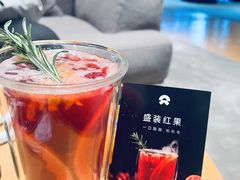 -蔚来中心(北京中关村店)