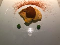 爆浆鹌鹑蛋配金沙灯影鱼片-辛香汇·现炒川菜(淮海路百盛店)