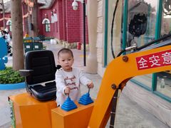 -史努比缤纷世界