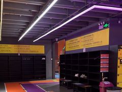 -Tenker Club弹刻极限主题公园 · 蹦床 · 团建 · 生日派对(大关店)
