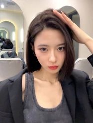 -AYO SALON