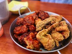 双拼炸鸡半半-BHC炸鸡(明洞总店)