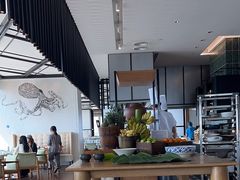 -瑰丽酒店·海吧·天际下午茶·现场DJ·天台酒吧