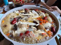-小厨子私房菜·云南美食店