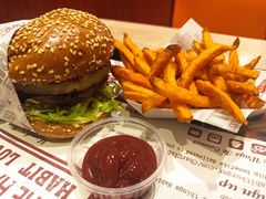 -The Habit Burger Grill 哈比特汉堡(爱琴海店)