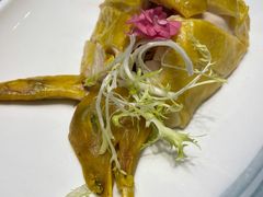 三黄鸡-宝燕壹号景观餐厅(龙盛国际商业广场店)