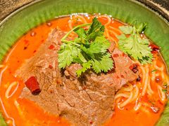 -铭牛烧肉·和牛海鲜自助(高新月牙湖店)