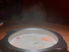白汤锅底-佬土鹅肠火锅(解放路店)