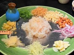-得意咚瓜·顺德鱼生·冬瓜盅火锅