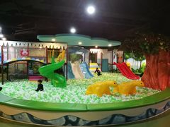 -上海佘山世茂艾美酒店