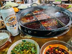 -正南齊北重庆老火锅(光华村直营店)