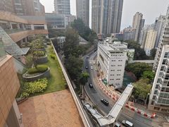 -香港大学