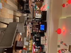 -松咖啡自助餐厅·松北香格里拉