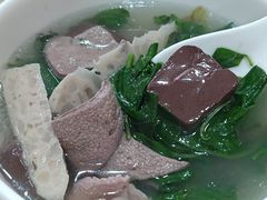 -三身人金新肠粉(丹霞店)